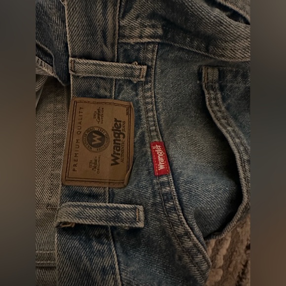 Wrangler Small Jean Booty Shorts - Picture 4 of 4